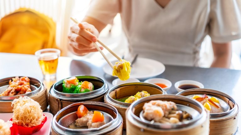 Hidden Gems in Tseung Kwan O: Local Eats, Cafes, and Street Food